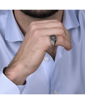 Anello Uomo Albert M Argento Chevalier Texture Sirena Pavè Spinello Nero Rosa dei Venti