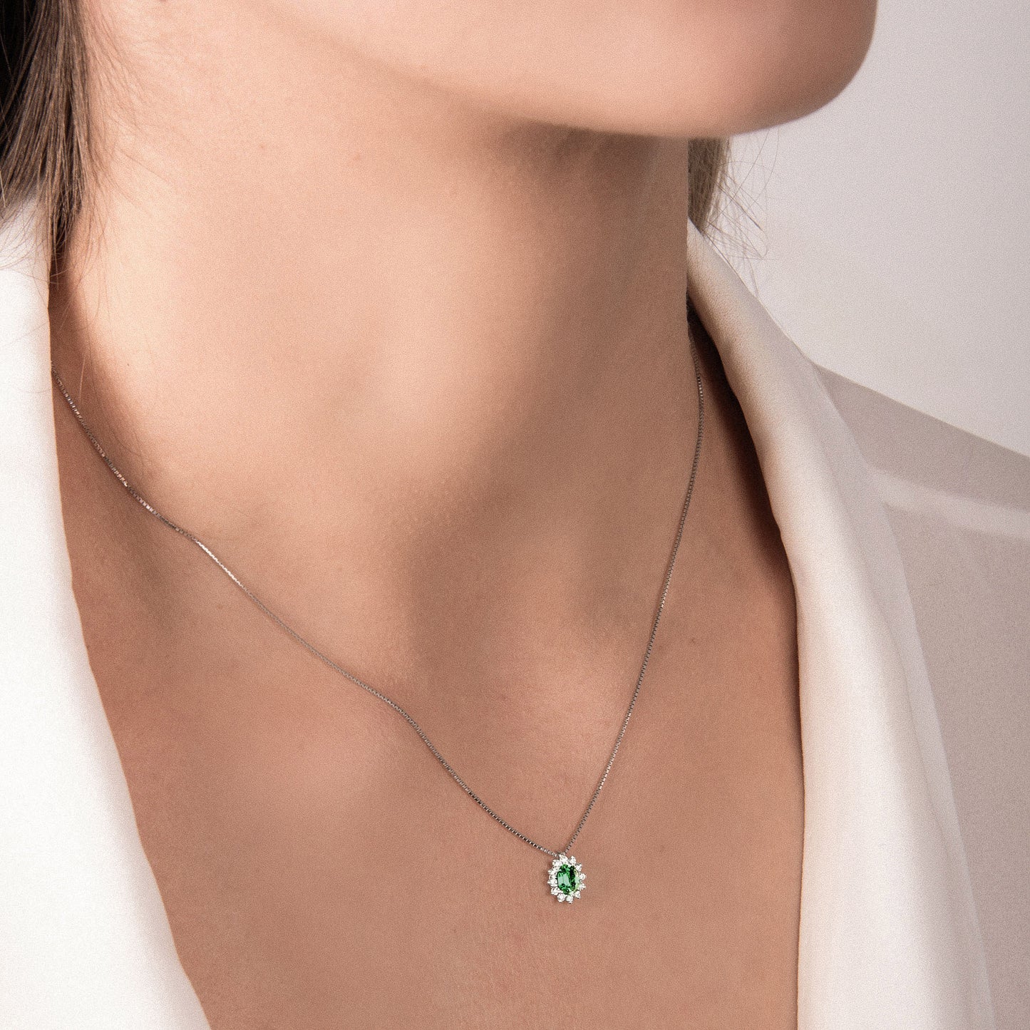 Collana Donna Mirco Visconti Smeraldo Oro Bianco Diamanti Fiore