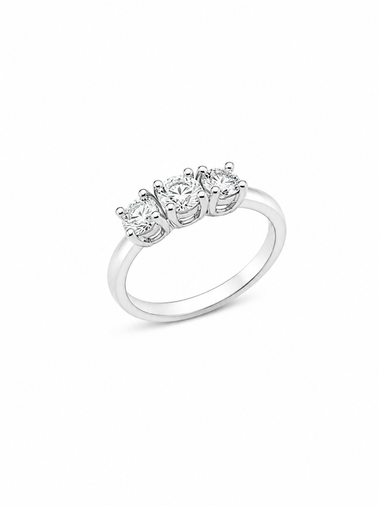 Anello Trilogy Oro bianco e Diamanti Ct 0,72 G SI
