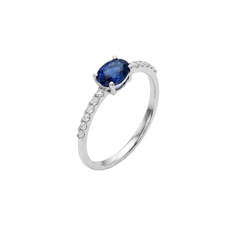 Emerald Ring in White Gold and Diamonds