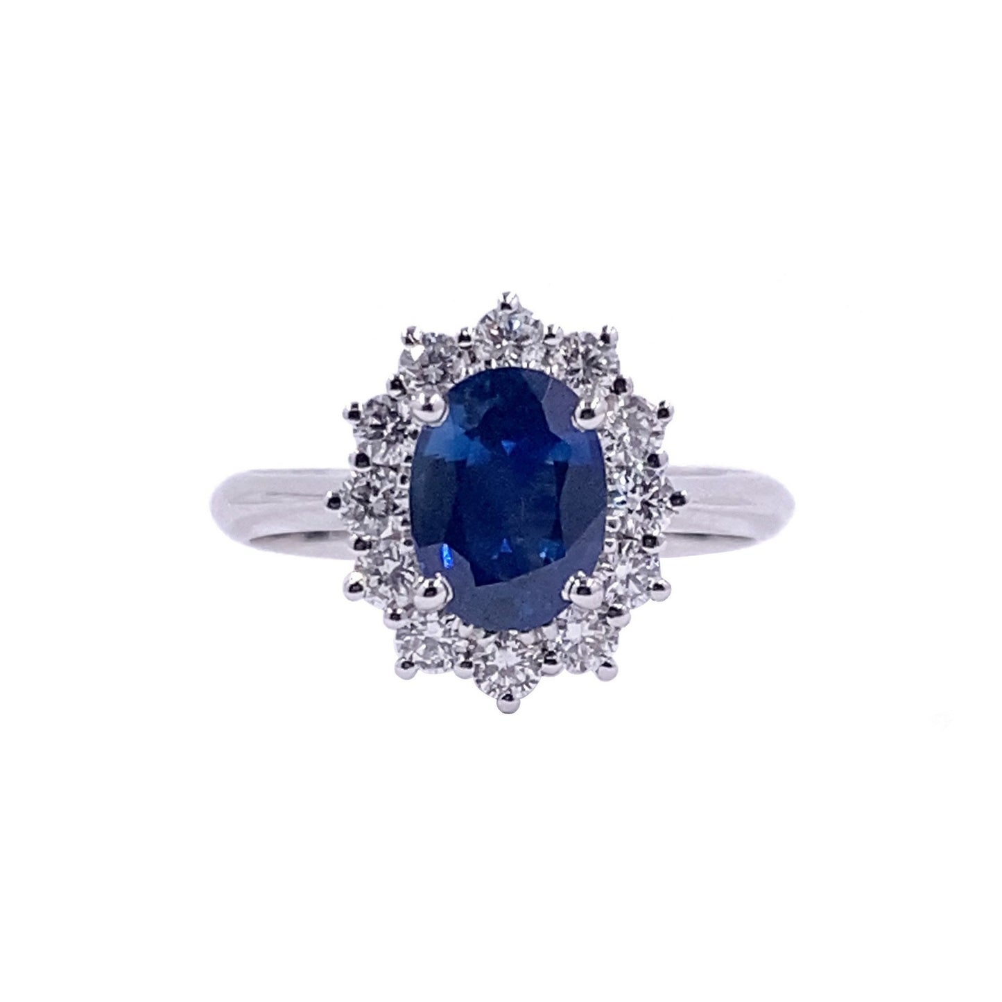 anello zaffiro e diamanti stile classico oro 18 carati bianco zaffiro 1,53 ct e diamanti 0,50 ct. fatto a mano in Italia