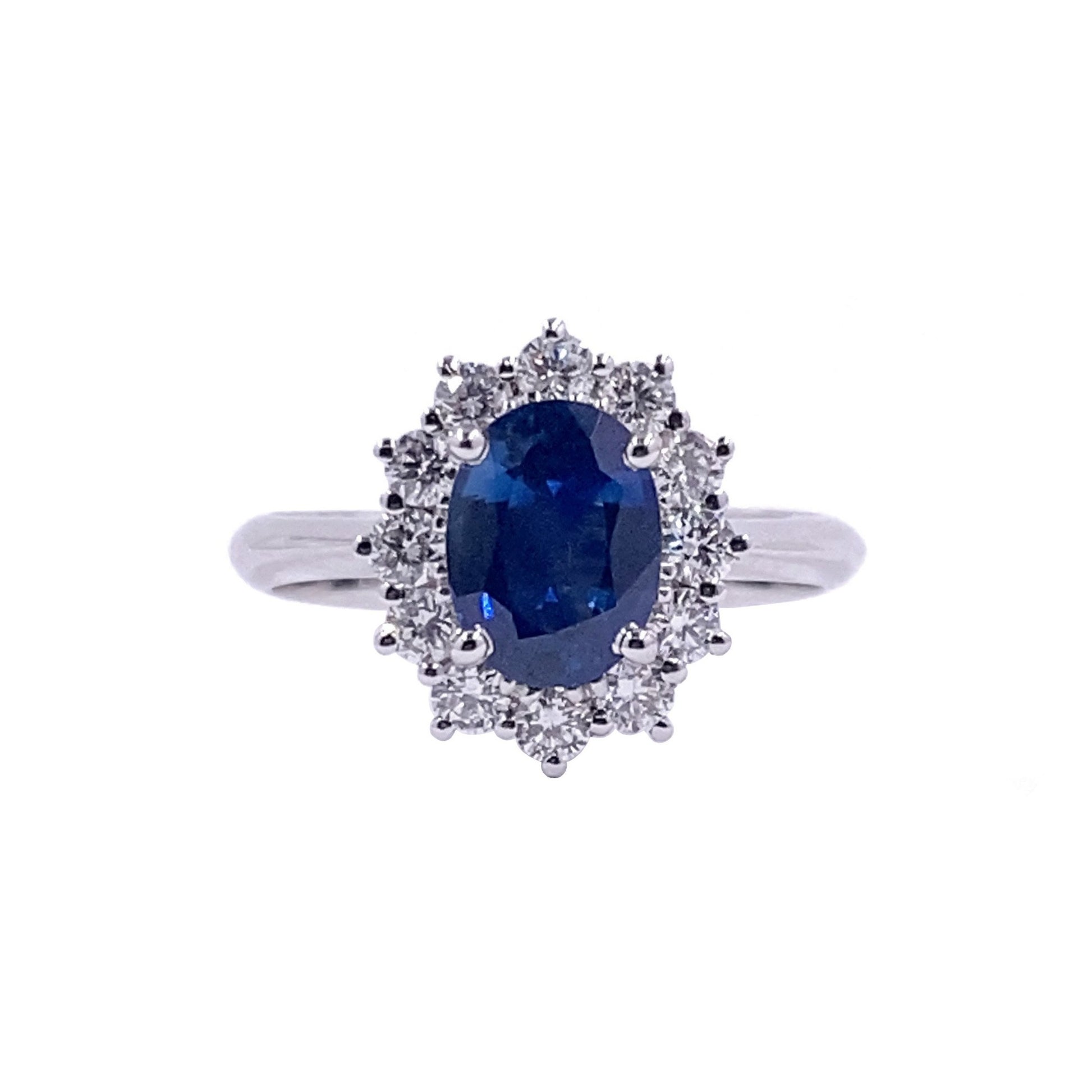 anello zaffiro e diamanti stile classico oro 18 carati bianco zaffiro 1,53 ct e diamanti 0,50 ct. fatto a mano in Italia